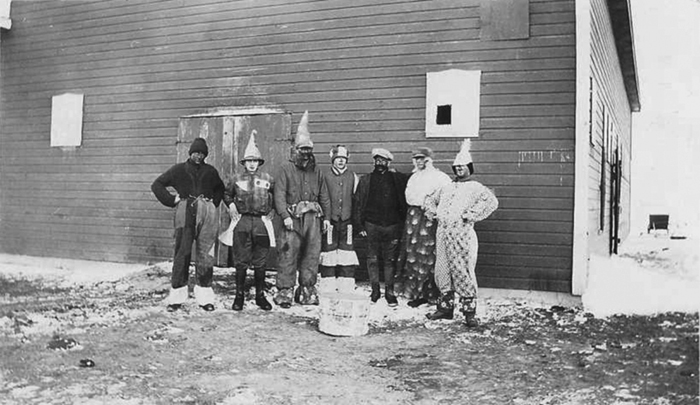 Brommtopp players from near Plum Coulee, December 31, 1930.
