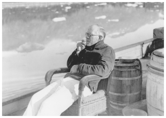 Image: William S. Cooper, Blackstone Bay, 1935. University of Minnesota Archives. Botanist Cooper studied plant succession at Glacier Bay and spearheaded the effort to make it a park.